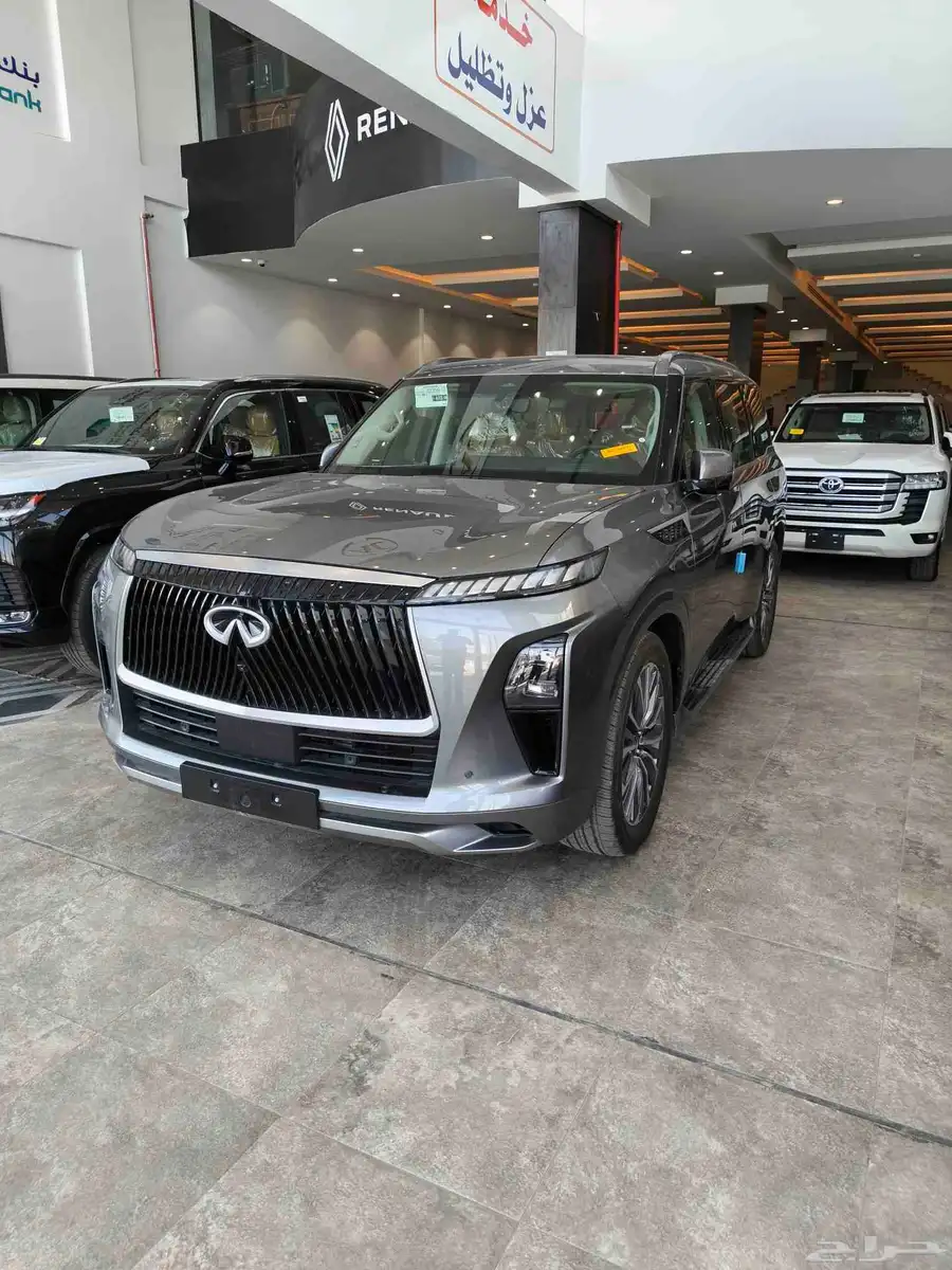 انفينيتي QX80 سنسوري 2025 1