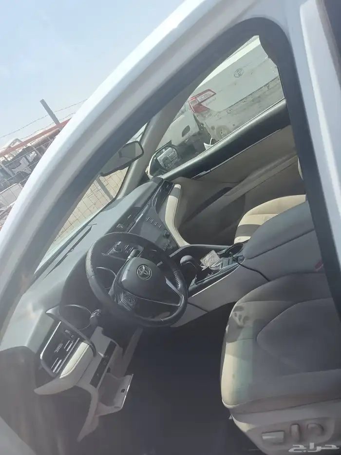 تشليح كامري مديل 2020 لبيع قطع غيار 7