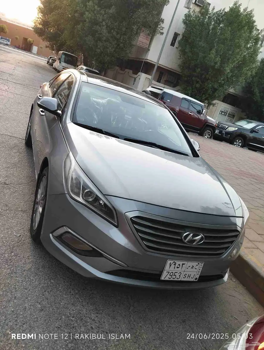 HUNDAI SONATA 2016 FULL OPTION AND SUNROOF 2