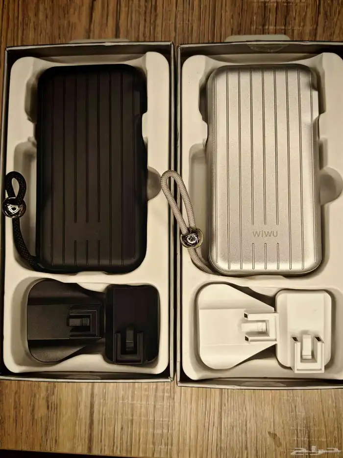 شاحن متنقل WIWU10 000mah 0