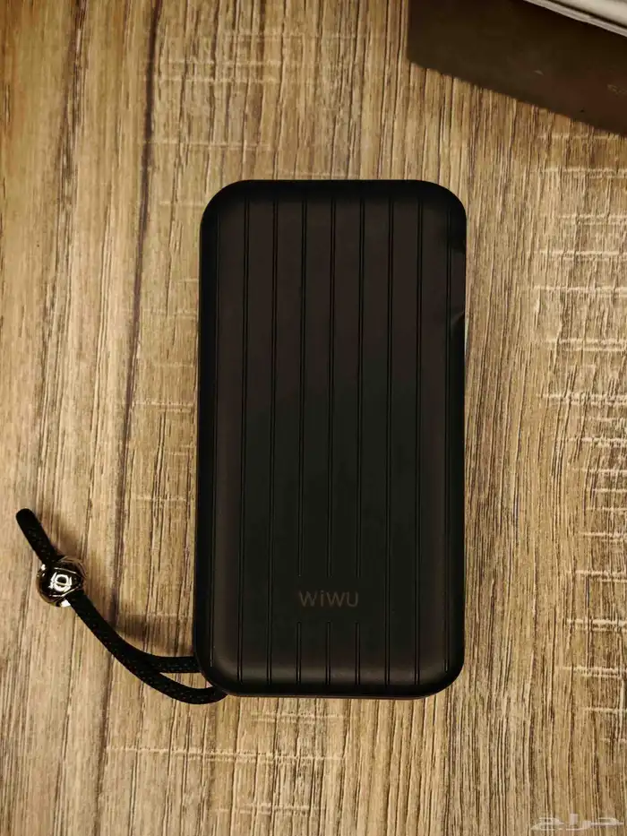 شاحن متنقل WIWU10 000mah 3