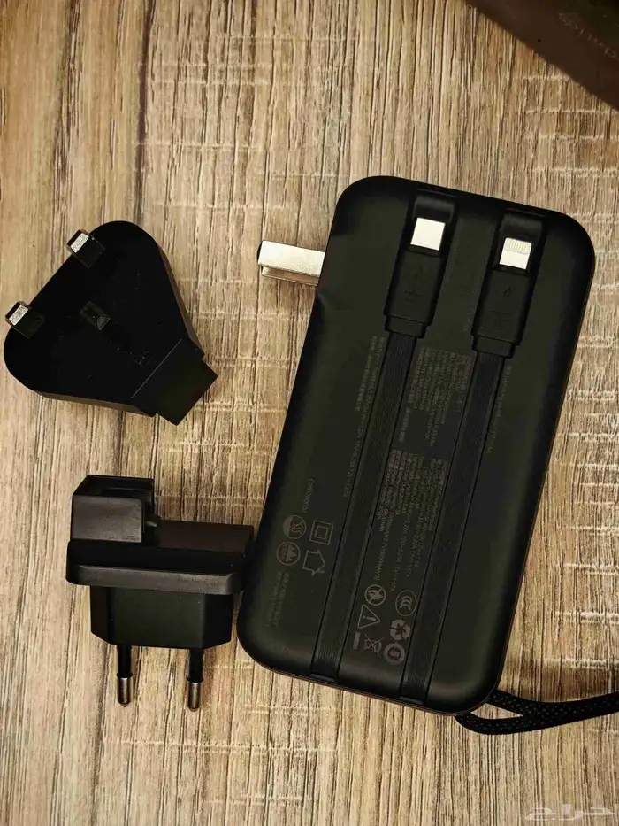 شاحن متنقل WIWU10 000mah 1
