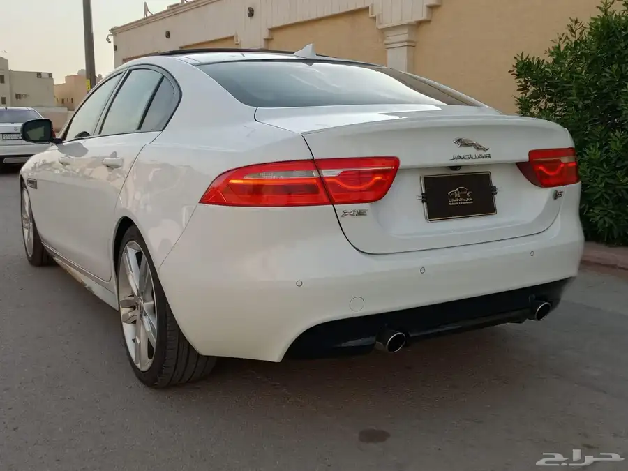 جاكوار ( 2016 ) S XE سوبر تشارج نظيف بحالة ممتازة 9
