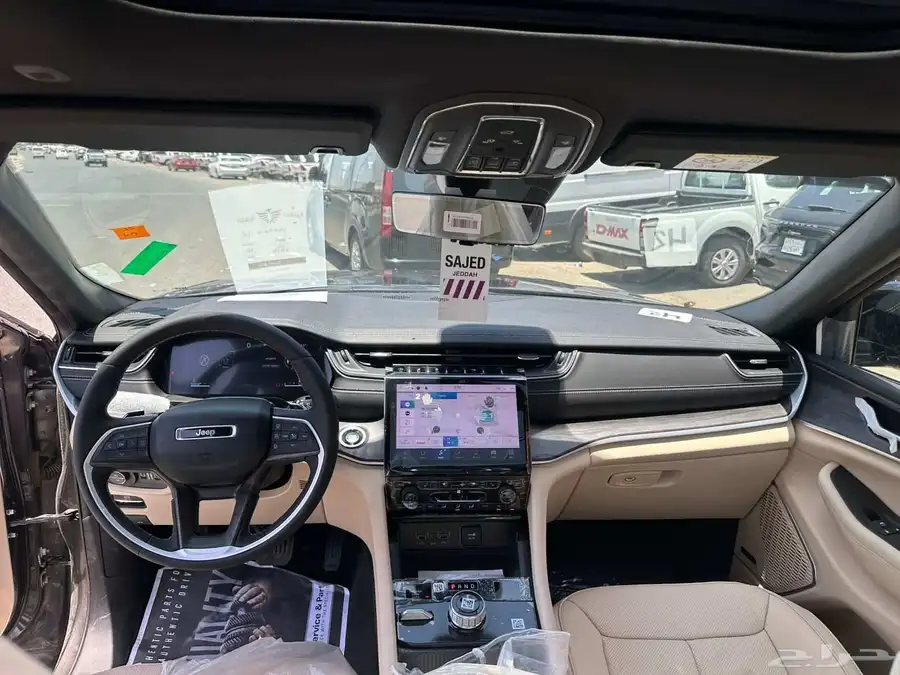 جيب جراند شروكي ليمتيد بلس 2024 7