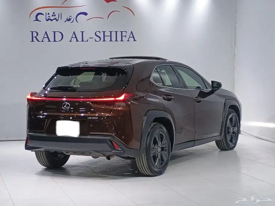 لكزس UX200 فل كامل 2021 4