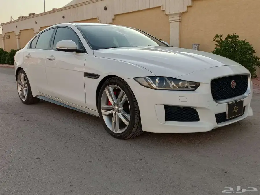 جاكوار ( 2016 ) S XE سوبر تشارج نظيف بحالة ممتازة 3