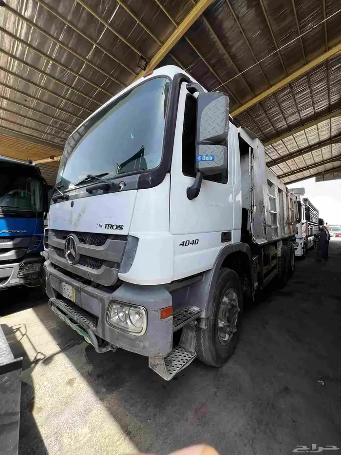حراج معرض رائد للسيارات والشاحنات 7