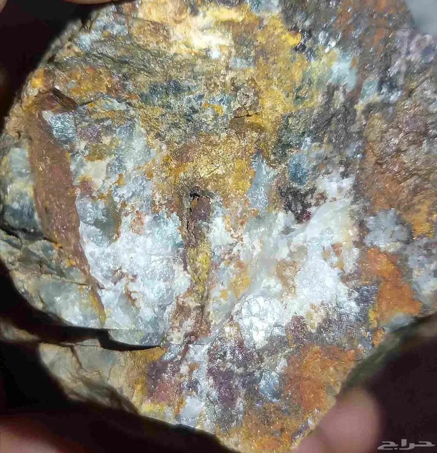 أحجار تحتوي على الذهب...stones containing gold 2