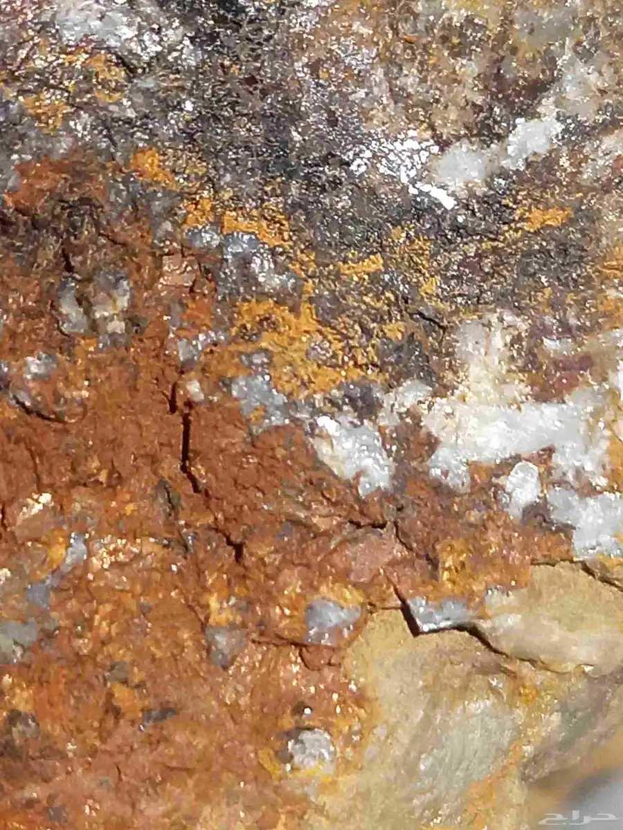 أحجار تحتوي على الذهب...stones containing gold 5