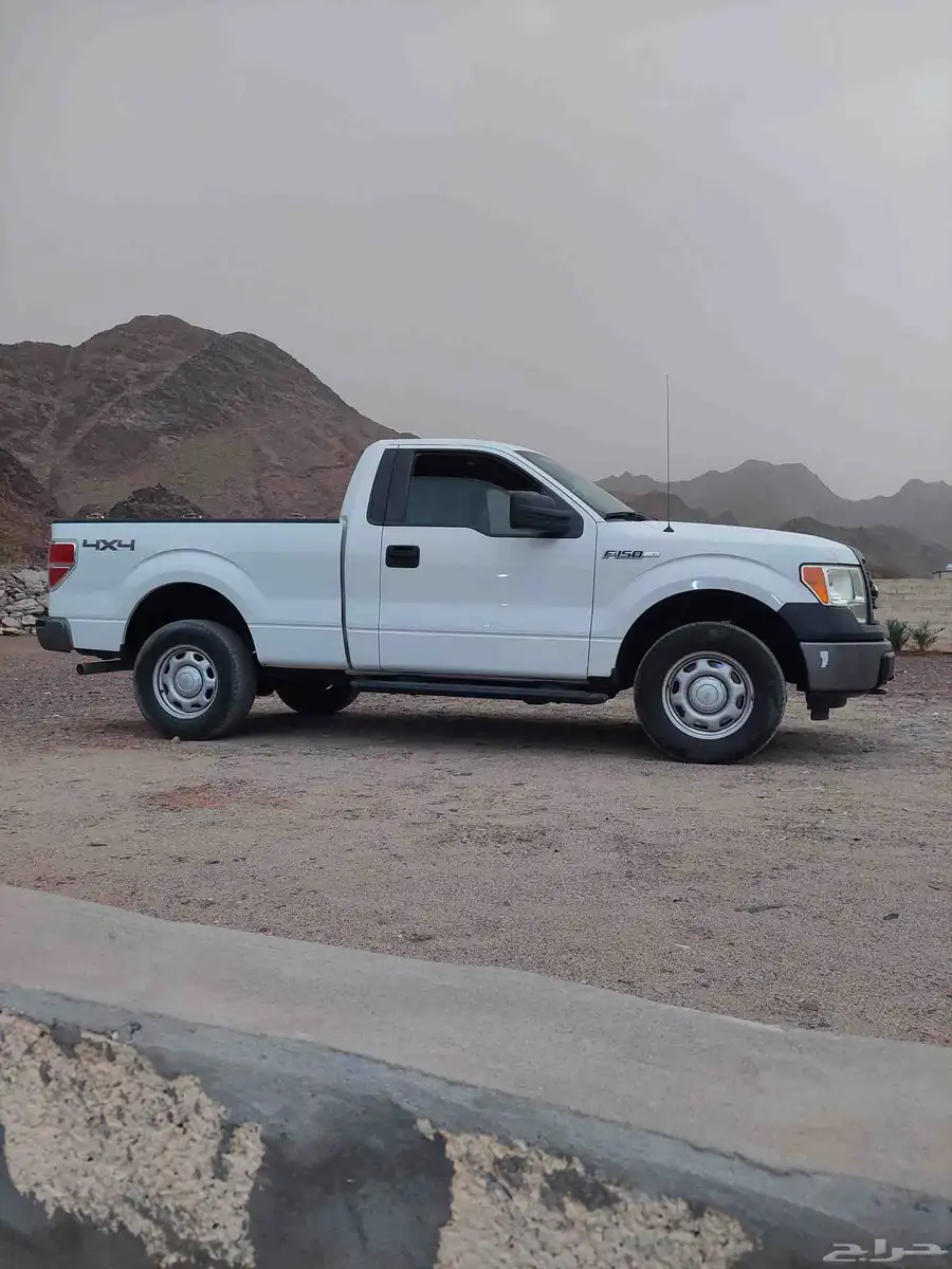 للبيع f-150 المديل 2013 دبل ماشي 300 الف كم بدي وكالة 6