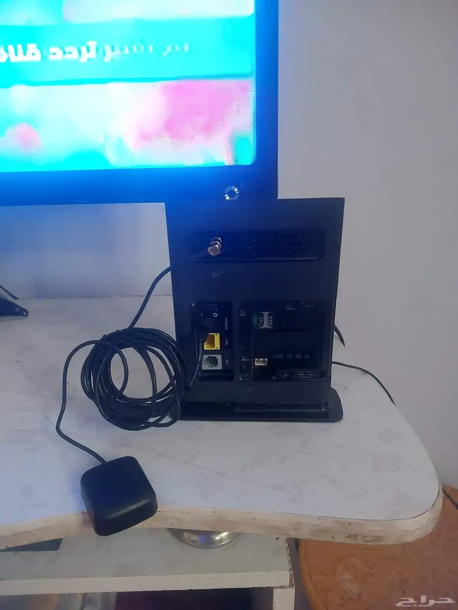 روتر للبيع مع مقوي اشاره 3 متر 1