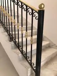 دربزين الحديد مليان 5