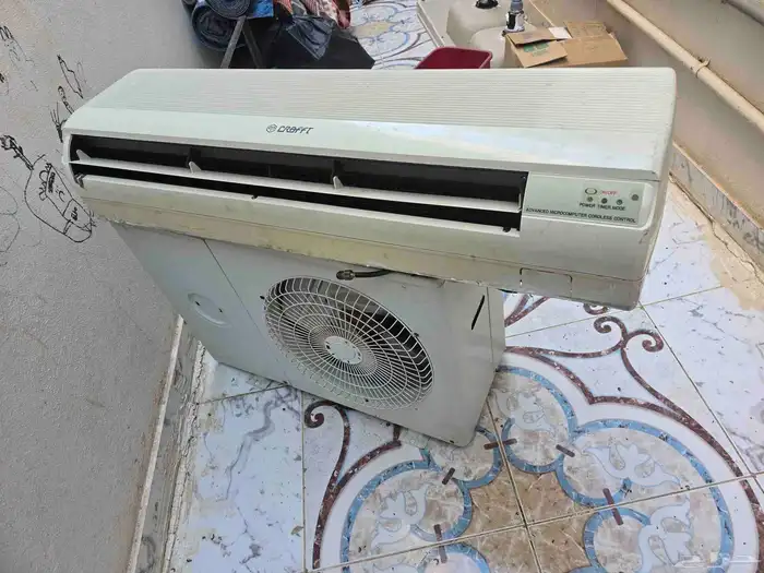 مكيف اسبلت 24 ..مراوح جدارية شبه جديدة 1
