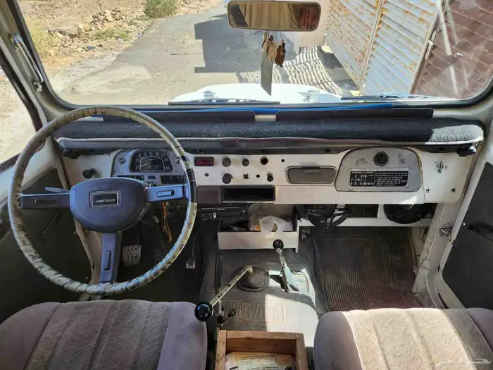 تويوتا ربع 81 3
