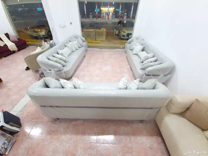 كنب الهبه تفصيل وجاهز يوجد تنجيد لجميع الكنب يوجد تقسيط تابي 41