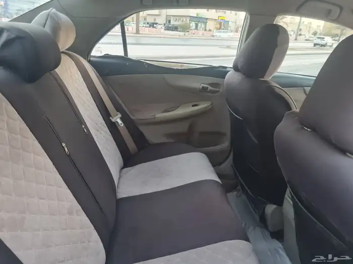 تويوتا كورولا 2011 4