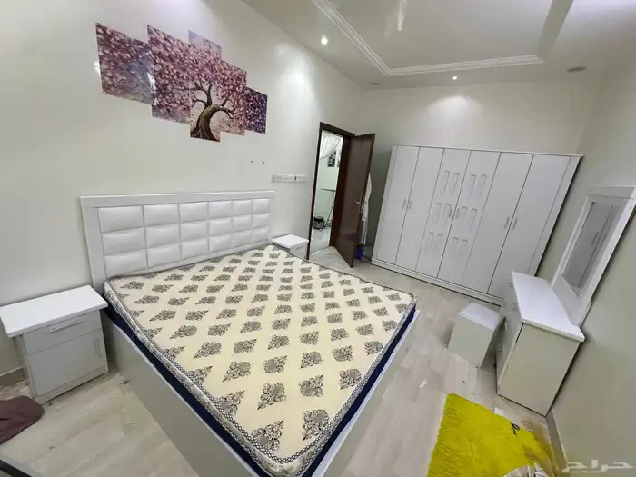 غرف نوم شبه الجديد 5