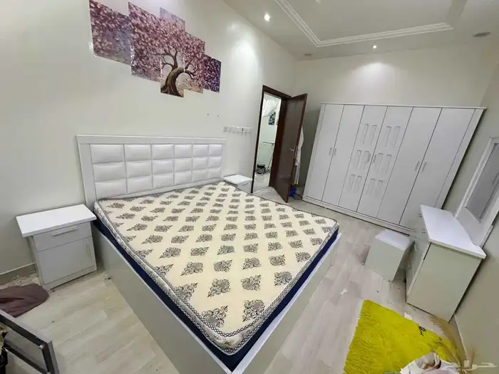 غرف نوم شبه الجديد 6