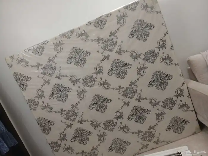 سرير نفرين مع مسنده شبهه جديد 0