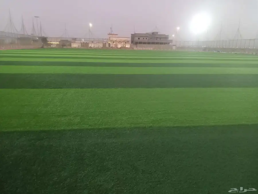 معلم انجيلا صناعي ملاغب كوره خدايق تركيب خشب صناعي ديكورات 2