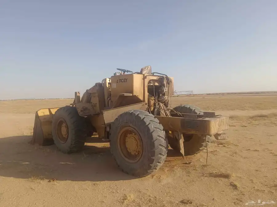 شيول مع قلاب البي للبيع علي حالتها الراهنه مكينه الشول موجود 3