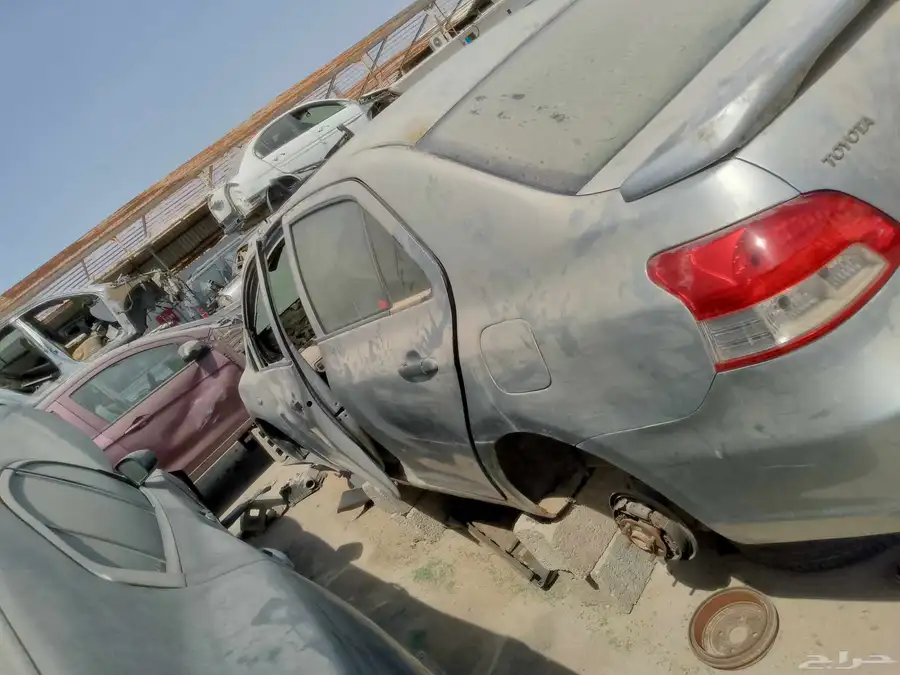 قطع غيار يارس 2009 تشليح 1