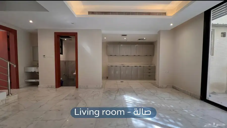 تاون هاوس للايجار في حي العارض 16