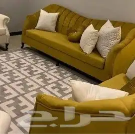فني تفضل جميع انواع الكنب والستاير تنجيد وتلبيس كنب 33