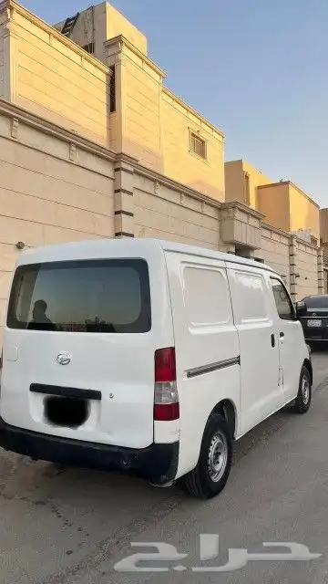 فان ديهاتسو 2015 5