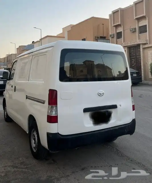 فان ديهاتسو 2015 2