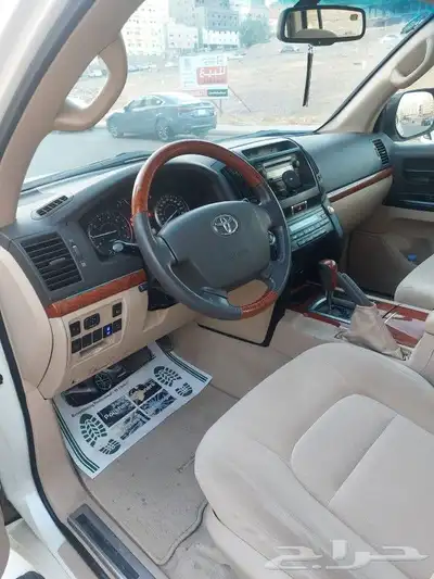 لاندكروزر 2013 7