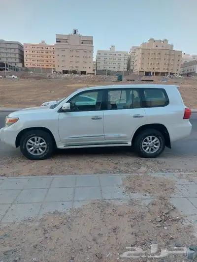 لاندكروزر 2013 5