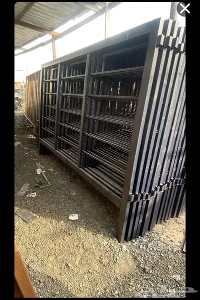 ابواب وشبابيك وكراسي وهنقر و مرجيحه 13