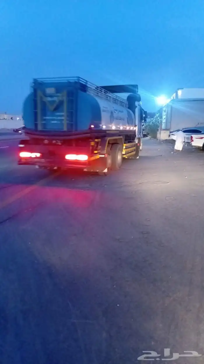وايت مياه 6طن مياه تحليه صالحه للشرب جميع أنحاء الرياض اتصل 1