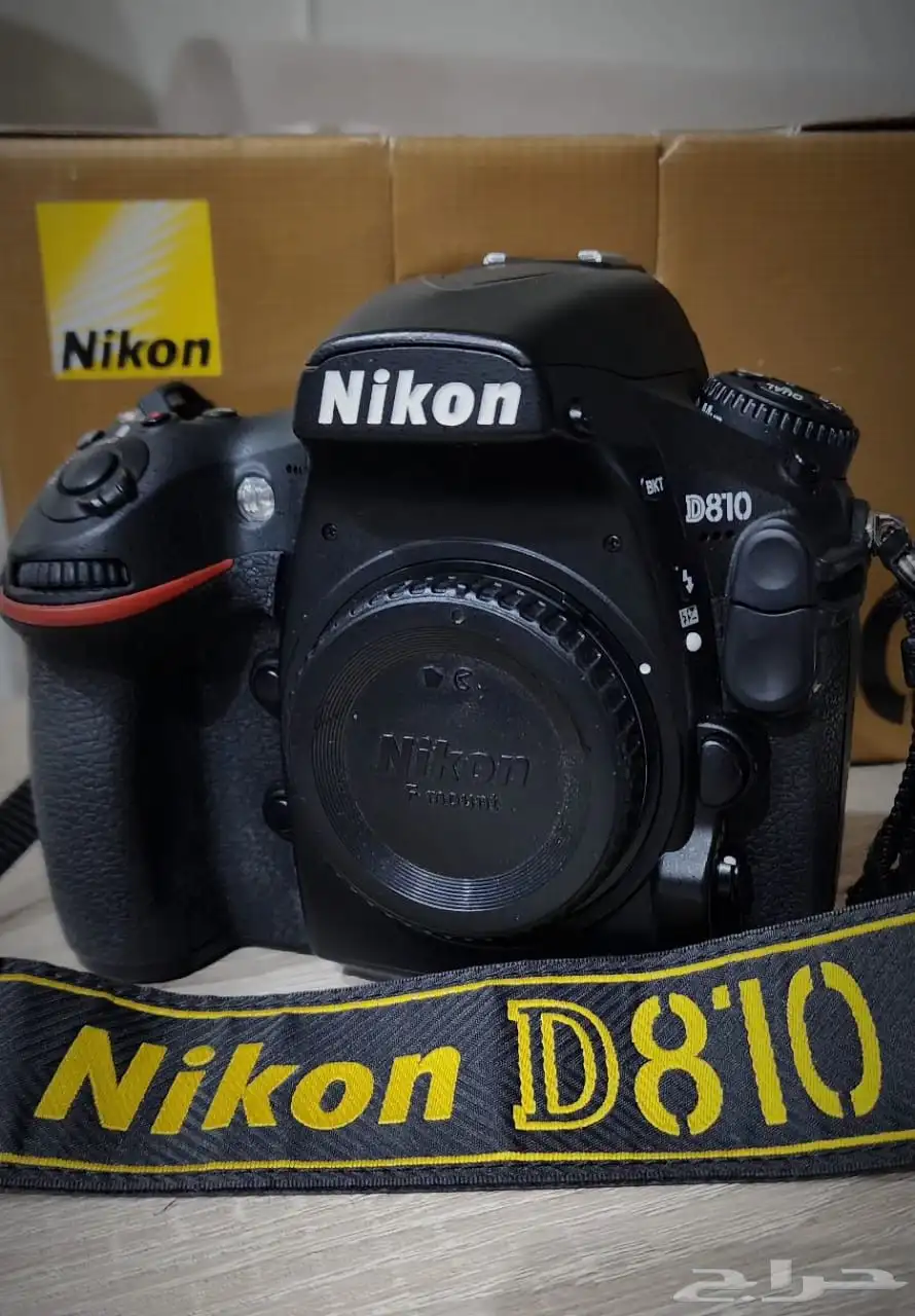 للبيع  كاميرا نيكون D810 مع ملحقات احترافية الكاميرا 2