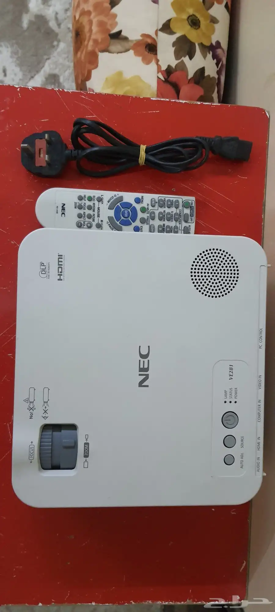 بروجكتور NEC ب 300 قابل للتفاوض بالمعقول 0