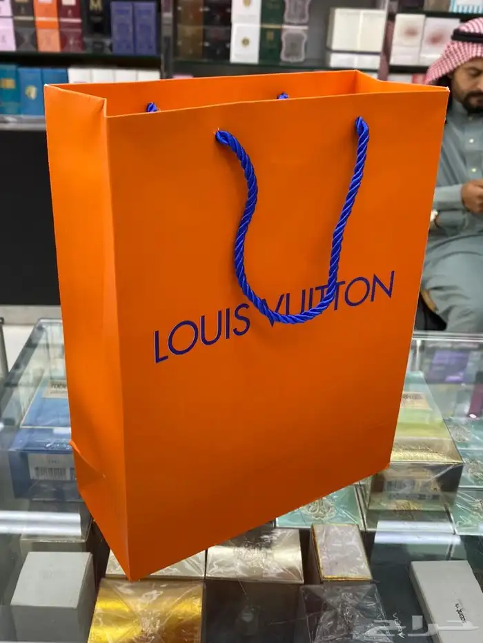 اكياس الماركات العالميه الدرزن ب 45 5