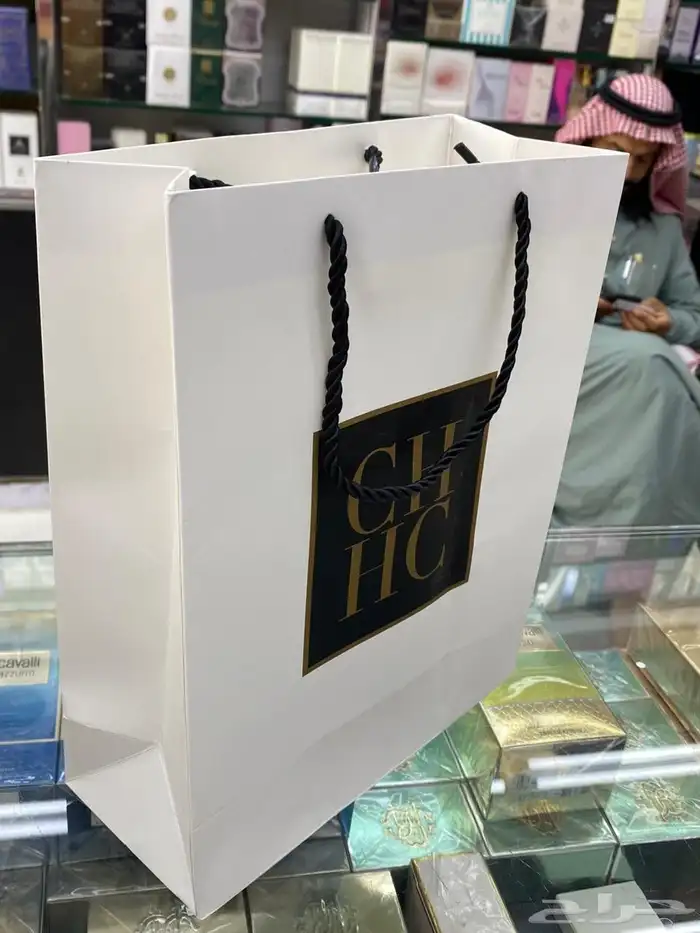 اكياس الماركات العالميه الدرزن ب 45 8