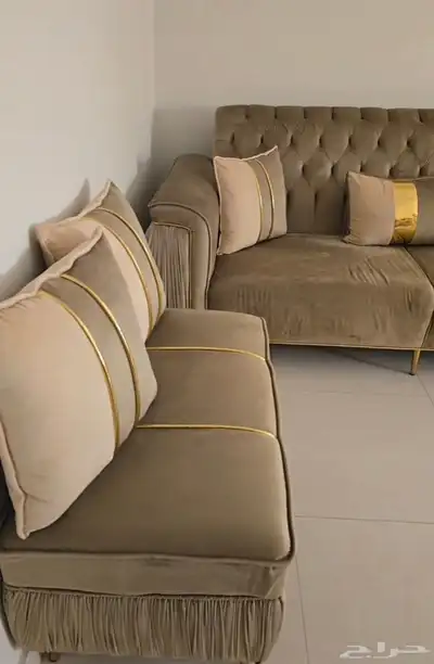 كنب شبه جديد اسخدتم عرسان ب4000 3