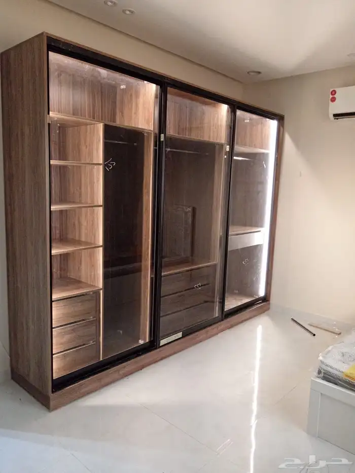 تفصيل ارقي التصاميم للخزائن الحديثه 1