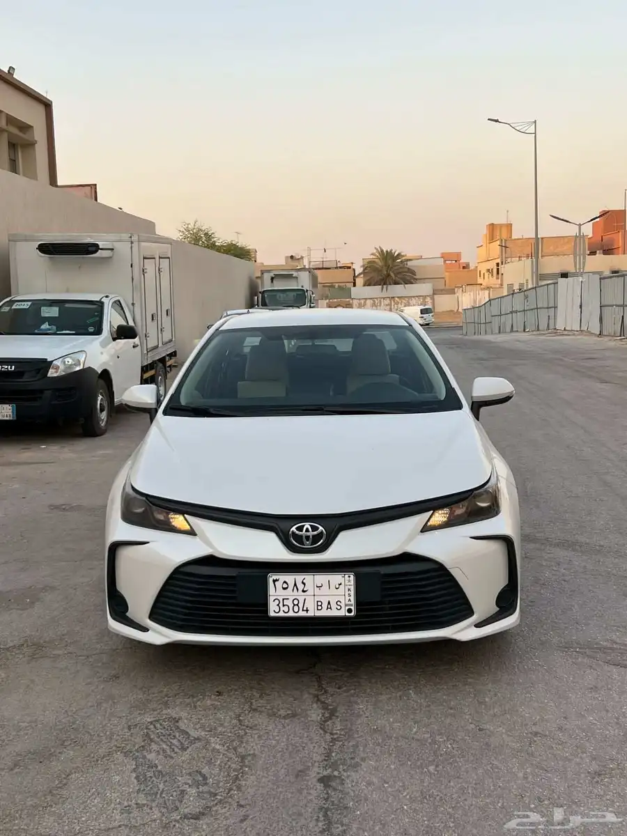 تويوتا كورولا موديل 2020 4