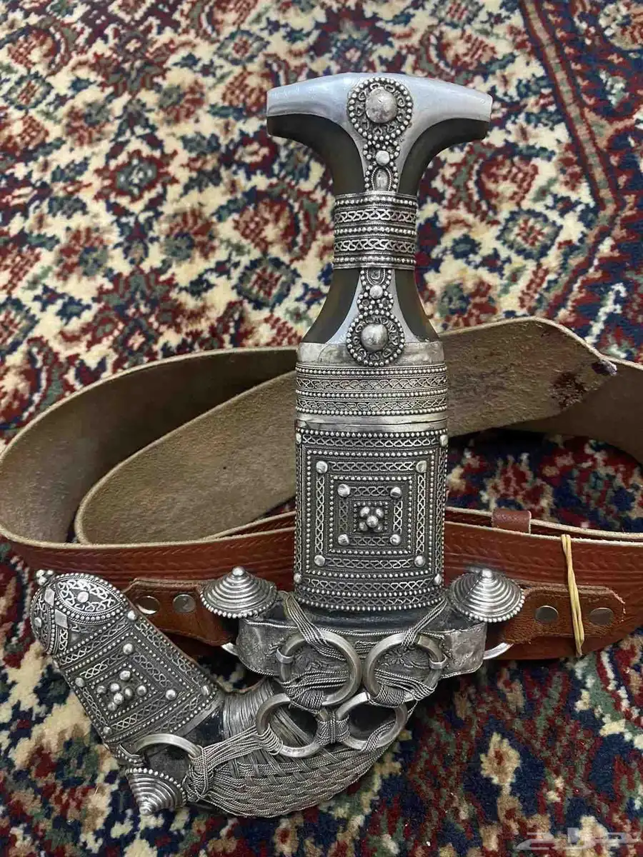 خنجر جنبيه صب فضه قرن 0