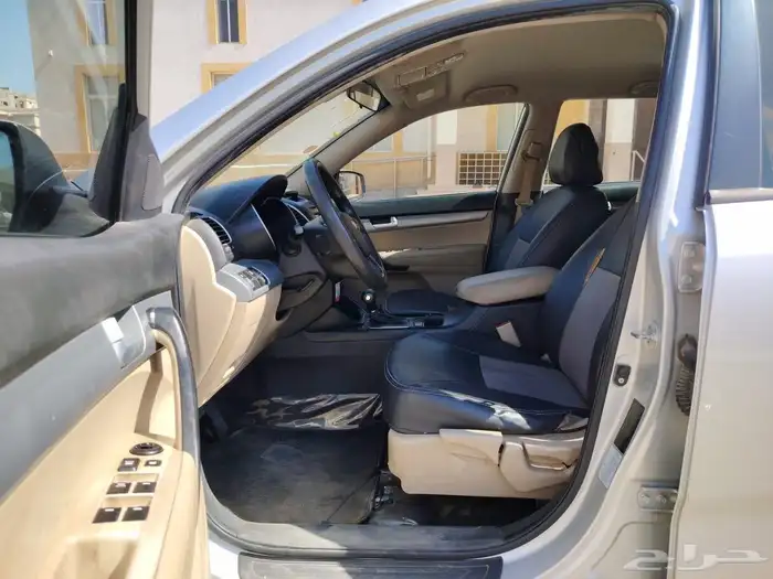 كيا سورينتو موديل 2015 4