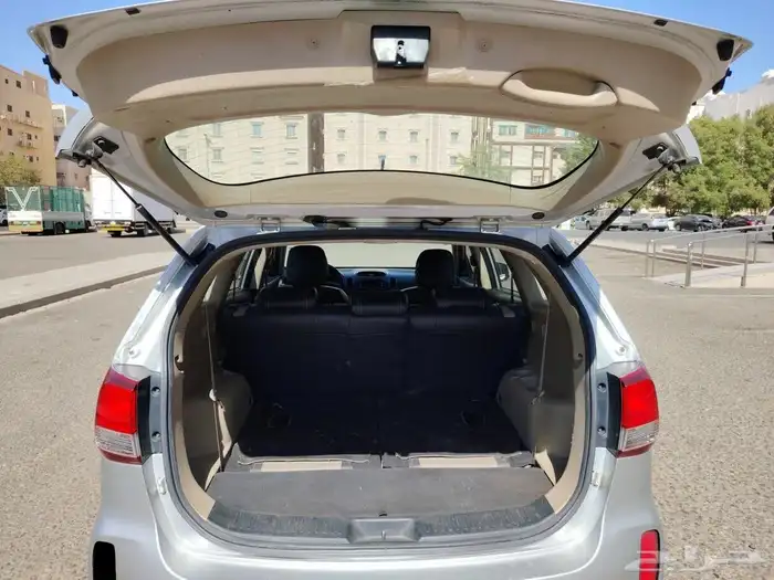 كيا سورينتو موديل 2015 7