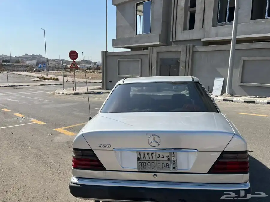مرسيدس فرخ الشبح اي 240 5