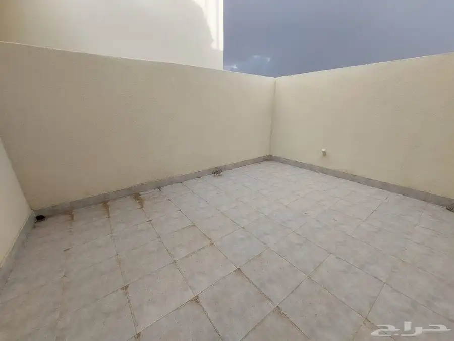 للبيع فله روف دور ثاني مع ملحق احدرفيده مخطط هيف670 21