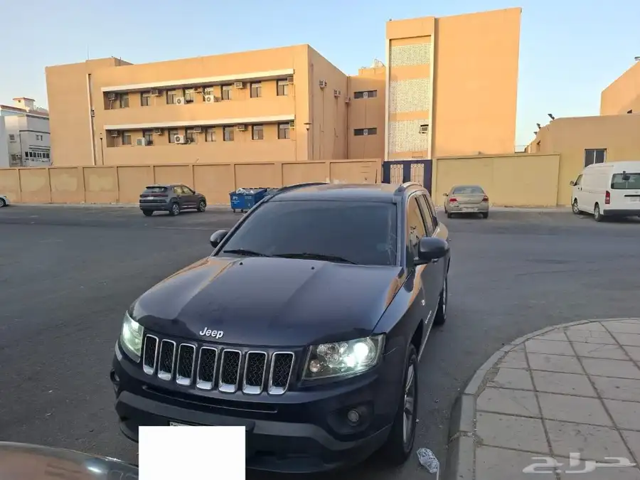 جيب كومباس 2016 نظيفة 13