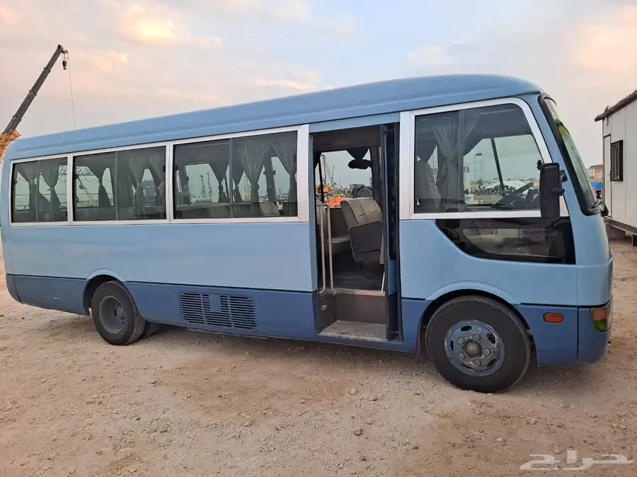 Mitsubishi 30seet model 2008 ac good   engine good everythi 8