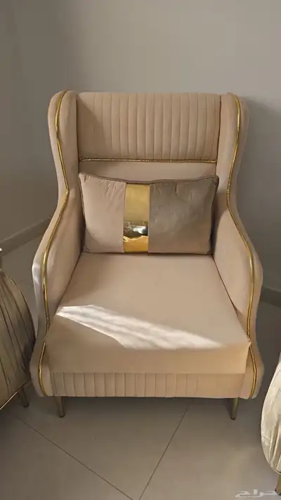 كنب شبه جديد اسخدتم عرسان ب4000 4