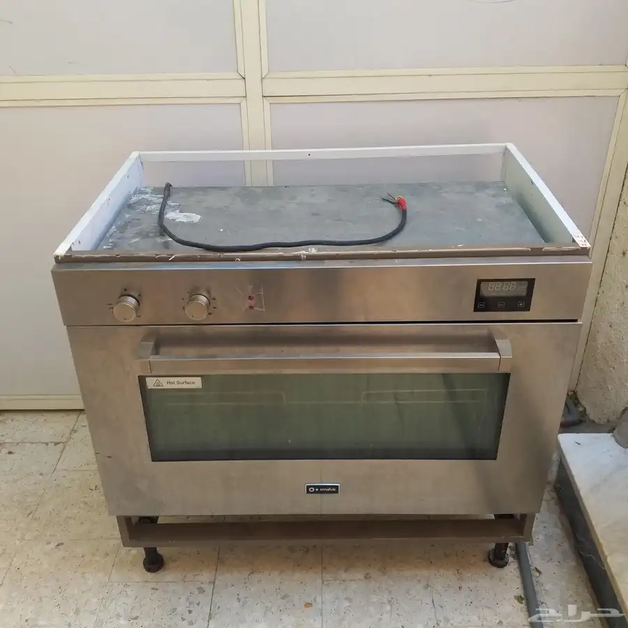 فرن الكهربائية للبيع شغال ينفع لي بوفية و مطاعم و محلات حلوي 3